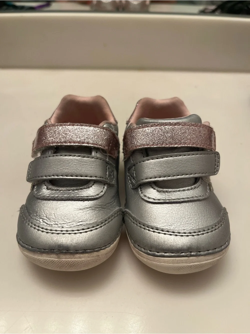 Stride Rite Kennedy Toddler Silver & Pink Star Velcro Leather Shoes Size 4.5